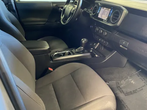More photos of 2019 Toyota Tacoma TRD Off-Road at Premium Autos - Norco, CA