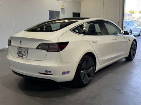 More photos of 2019 Tesla Model 3 at Premium Autos - Norco, CA