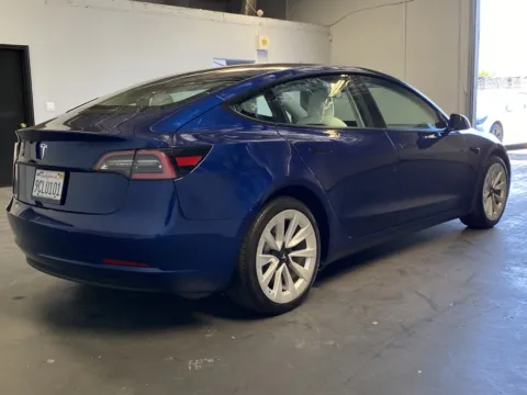More photos of 2022 Tesla Model 3 at Premium Autos - Norco, CA