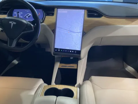 More photos of 2018 Tesla Model S at Premium Autos - Norco, CA