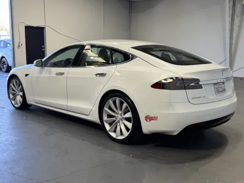 Photos of 2017 Tesla Model S 75D for sale in Norco, CA at Premium Autos - Norco