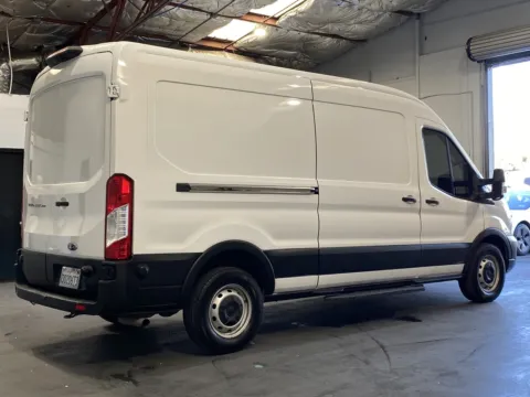More photos of 2020 Ford Transit 250 at Premium Autos - Norco, CA