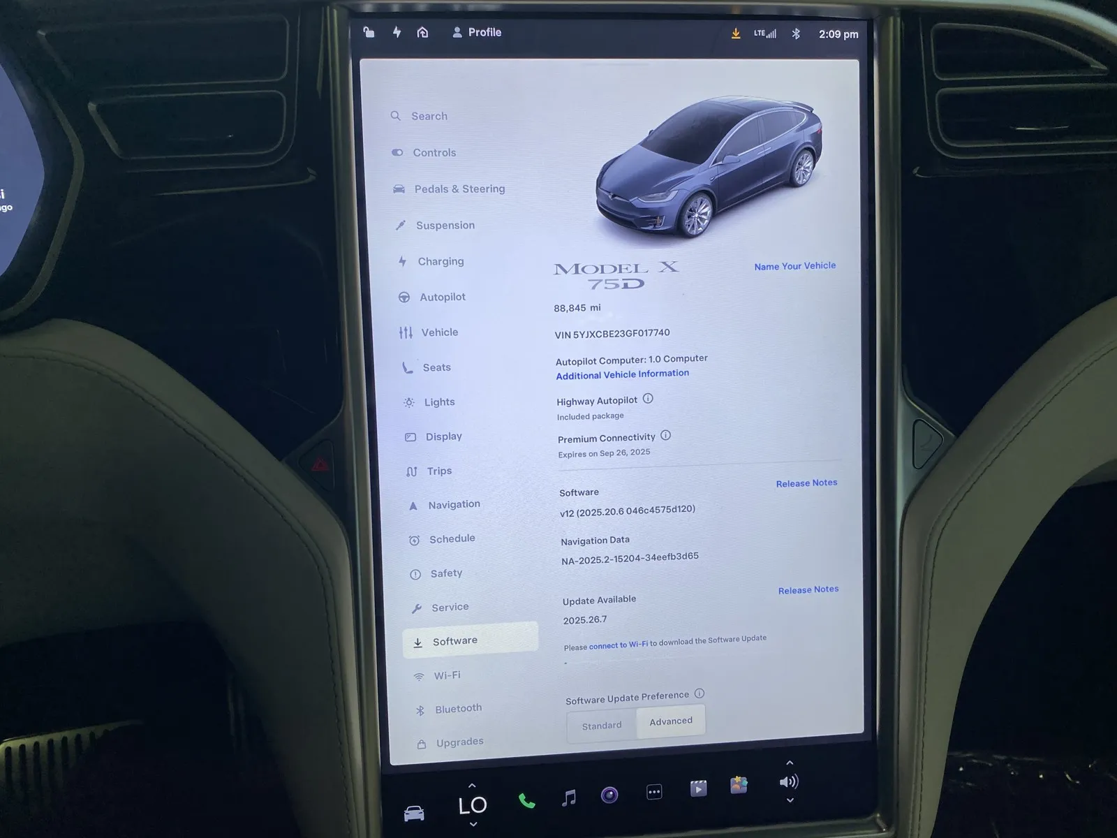 Photos of 2016 Tesla Model X 75D for sale in Norco, CA at Premium Autos - Norco