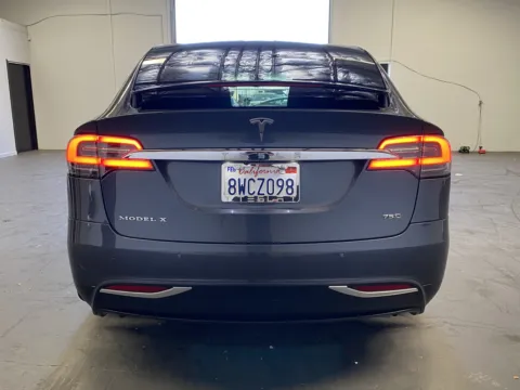 More photos of 2016 Tesla Model X 75D at Premium Autos - Norco, CA