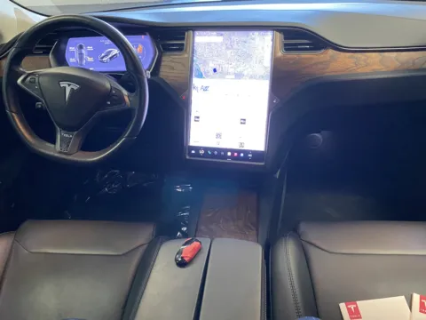 More photos of 2018 Tesla Model S 100D - FULL SELF DRIVING at Premium Autos - Norco, CA