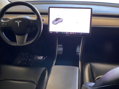 More photos of 2018 Tesla Model 3 at Premium Autos - Norco, CA