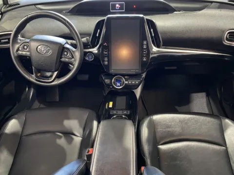 More photos of 2021 Toyota Prius Prime XLE at Premium Autos - Norco, CA