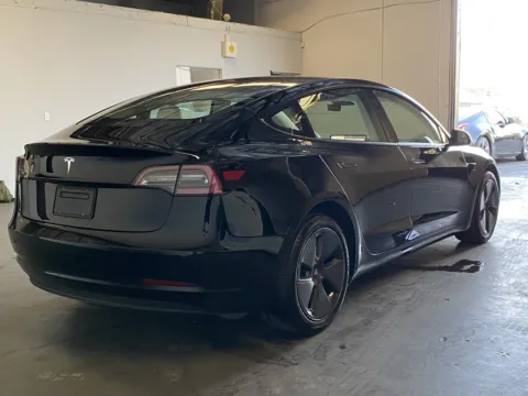 More photos of 2022 Tesla Model 3 at Premium Autos - Norco, CA