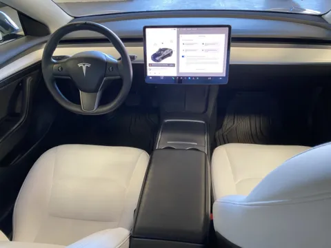 More photos of 2022 Tesla Model 3 at Premium Autos - Norco, CA