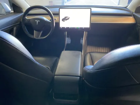 More photos of 2019 Tesla Model 3 at Premium Autos - Norco, CA