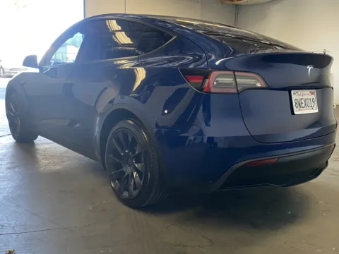 More photos of 2021 Tesla Model Y Standard Range at Premium Autos - Norco, CA