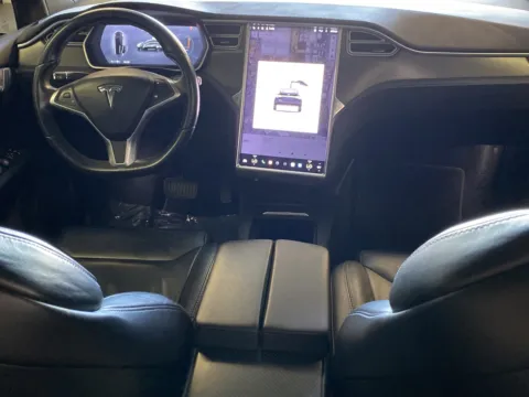 More photos of 2017 Tesla Model X 75D at Premium Autos - Norco, CA
