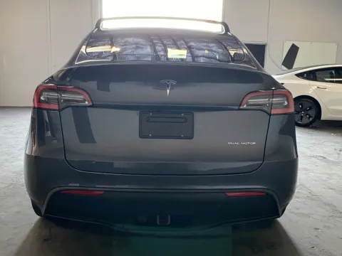 More photos of 2021 Tesla Model Y Long Range at Premium Autos - Norco, CA