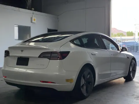 More photos of 2022 Tesla Model 3 Long Range at Premium Autos - Norco, CA
