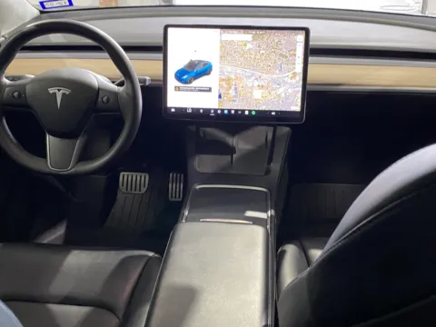 More photos of 2022 Tesla Model Y Performance at Premium Autos - Norco, CA