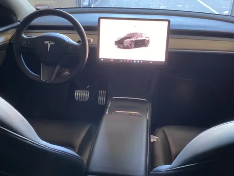 More photos of 2022 Tesla Model Y Performance at Premium Autos - Norco, CA