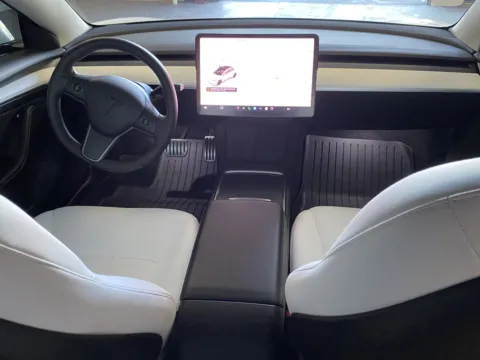 More photos of 2021 Tesla Model 3 Performance at Premium Autos - Norco, CA