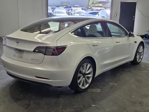 More photos of 2020 Tesla Model 3 Long Range at Premium Autos - Norco, CA