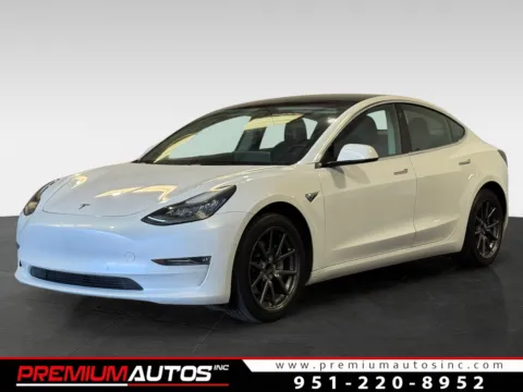 White 2019 Tesla Model 3 Standard Range Plus for sale in Norco, CA