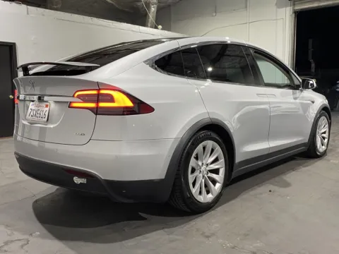 More photos of 2016 Tesla Model X at Premium Autos - Norco, CA