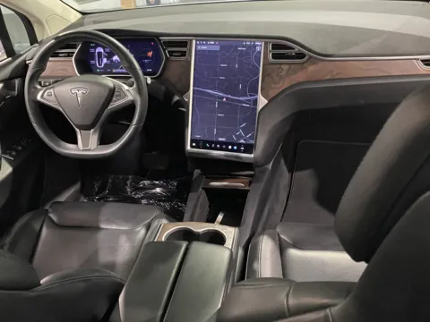 More photos of 2016 Tesla Model X at Premium Autos - Norco, CA