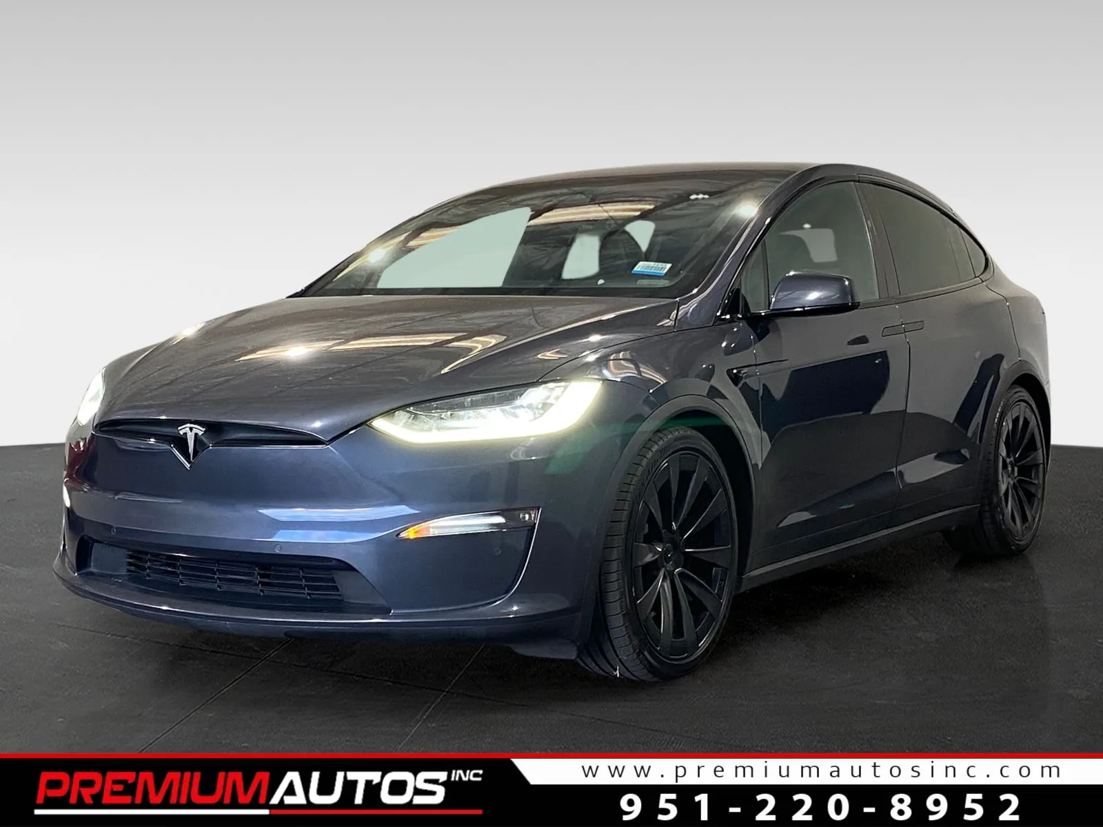 Gray 2022 Tesla Model X for sale in Norco, CA