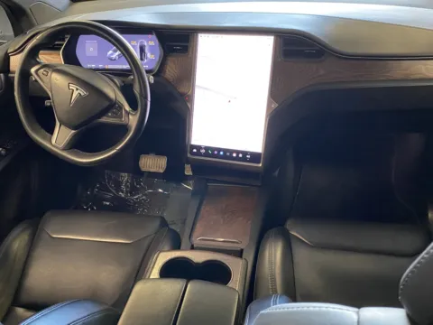 More photos of 2018 Tesla Model X at Premium Autos - Norco, CA