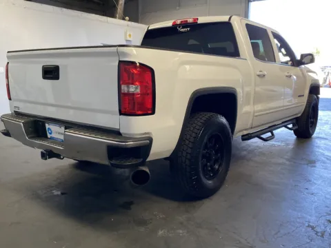 More photos of 2015 GMC Sierra 1500 SLE at Premium Autos - Norco, CA