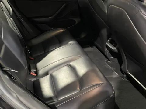 More photos of 2018 Tesla Model 3 Long Range at Premium Autos - Norco, CA