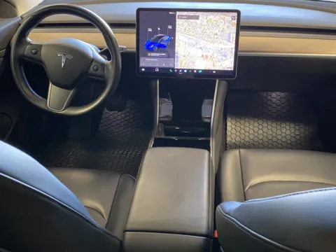 More photos of 2018 Tesla Model 3 LONG RANGE at Premium Autos - Norco, CA