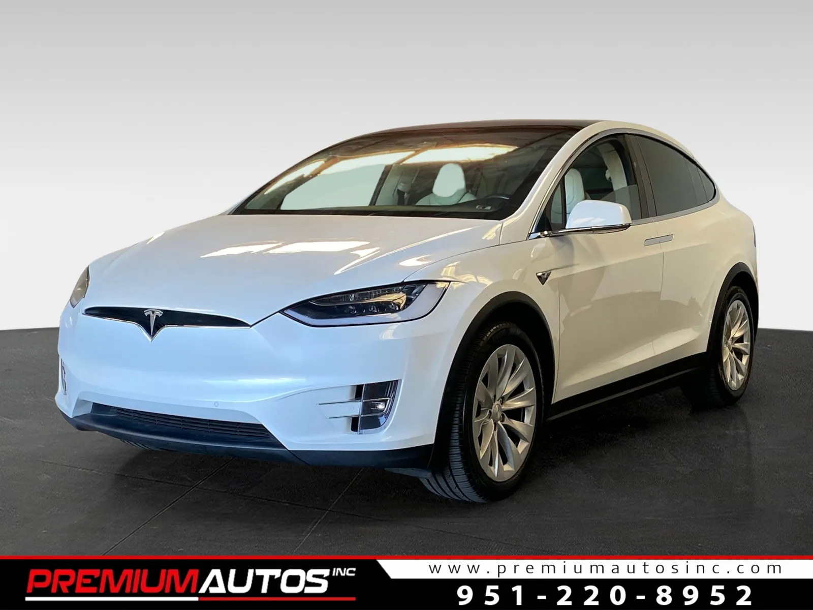 White 2018 Tesla Model X for sale in Norco, CA