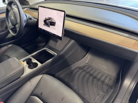 More photos of 2022 Tesla Model 3 at Premium Autos - Norco, CA