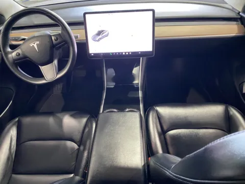 More photos of 2018 Tesla Model 3 Long Range at Premium Autos - Norco, CA