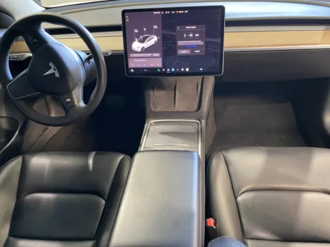 More photos of 2022 Tesla Model 3 at Premium Autos - Norco, CA