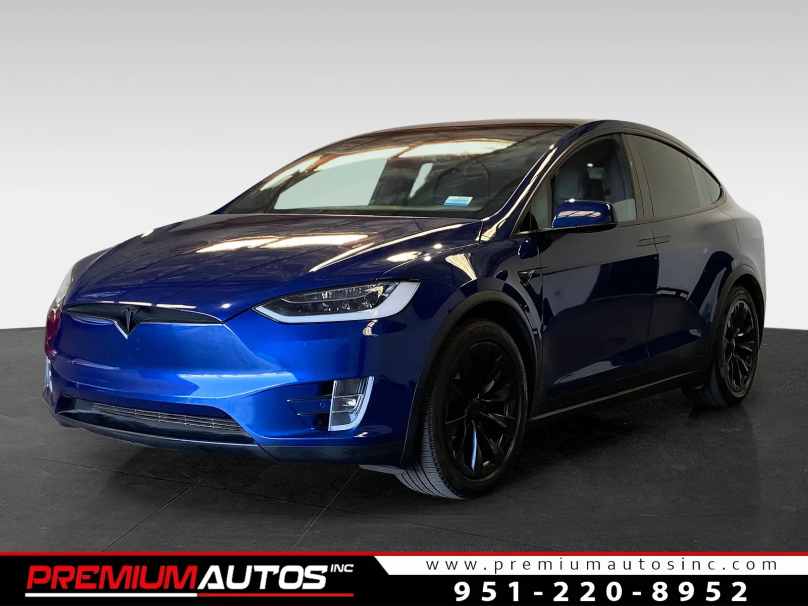 Blue 2017 Tesla Model X 75D for sale in Norco, CA