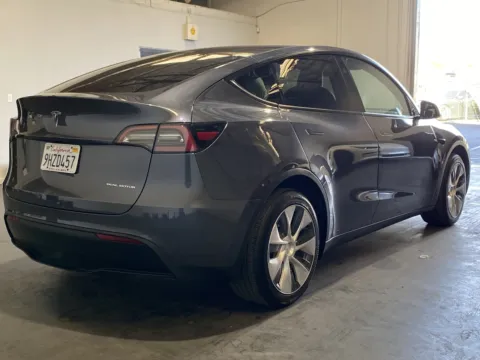 More photos of 2023 Tesla Model Y LONGE RANGE at Premium Autos - Norco, CA