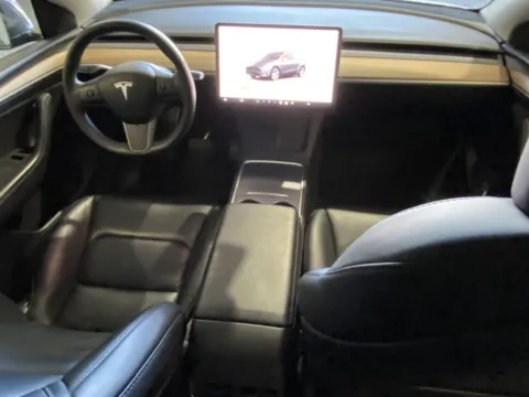 More photos of 2023 Tesla Model Y LONGE RANGE at Premium Autos - Norco, CA