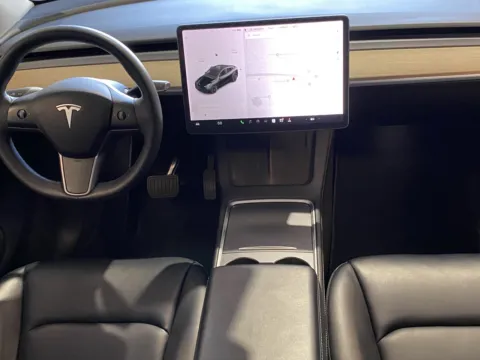 More photos of 2021 Tesla Model Y Long Range at Premium Autos - Norco, CA