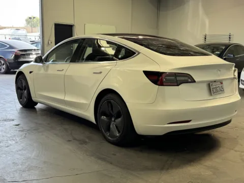 Photos of 2018 Tesla Model 3 Long Range for sale in Norco, CA at Premium Autos - Norco