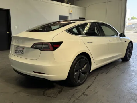 More photos of 2018 Tesla Model 3 Long Range at Premium Autos - Norco, CA