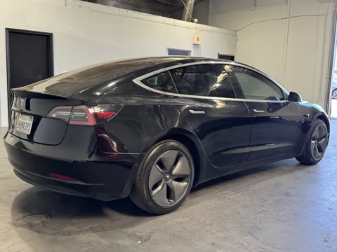 More photos of 2018 Tesla Model 3 at Premium Autos - Norco, CA