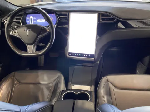 More photos of 2016 Tesla Model S at Premium Autos - Norco, CA