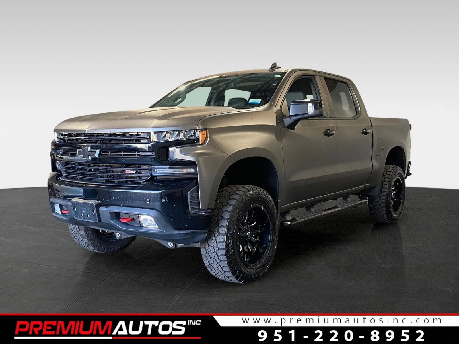Gray 2021 Chevrolet Silverado 1500 LT Trail Boss for sale in Norco, CA