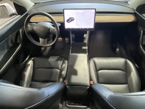More photos of 2020 Tesla Model Y Long Range at Premium Autos - Norco, CA