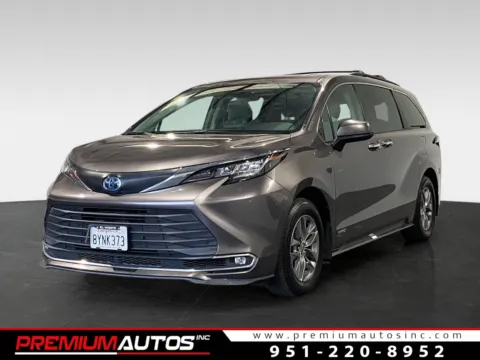 Gray 2021 Toyota Sienna XLE for sale in Norco, CA