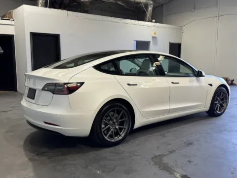 More photos of 2022 Tesla Model 3 at Premium Autos - Norco, CA