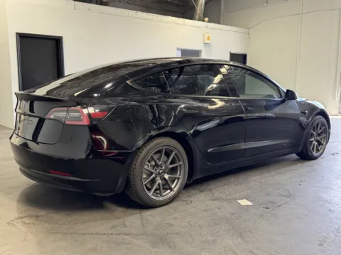 More photos of 2021 Tesla Model 3 Standard Range Plus at Premium Autos - Norco, CA