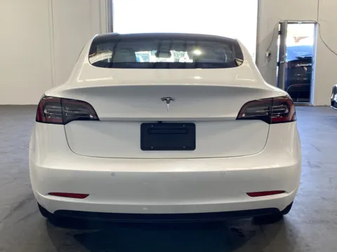 More photos of 2022 Tesla Model 3 at Premium Autos - Norco, CA