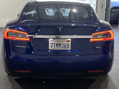 More photos of 2016 Tesla Model S at Premium Autos - Norco, CA