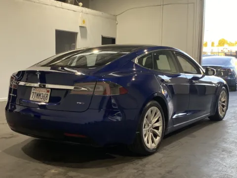 More photos of 2016 Tesla Model S at Premium Autos - Norco, CA